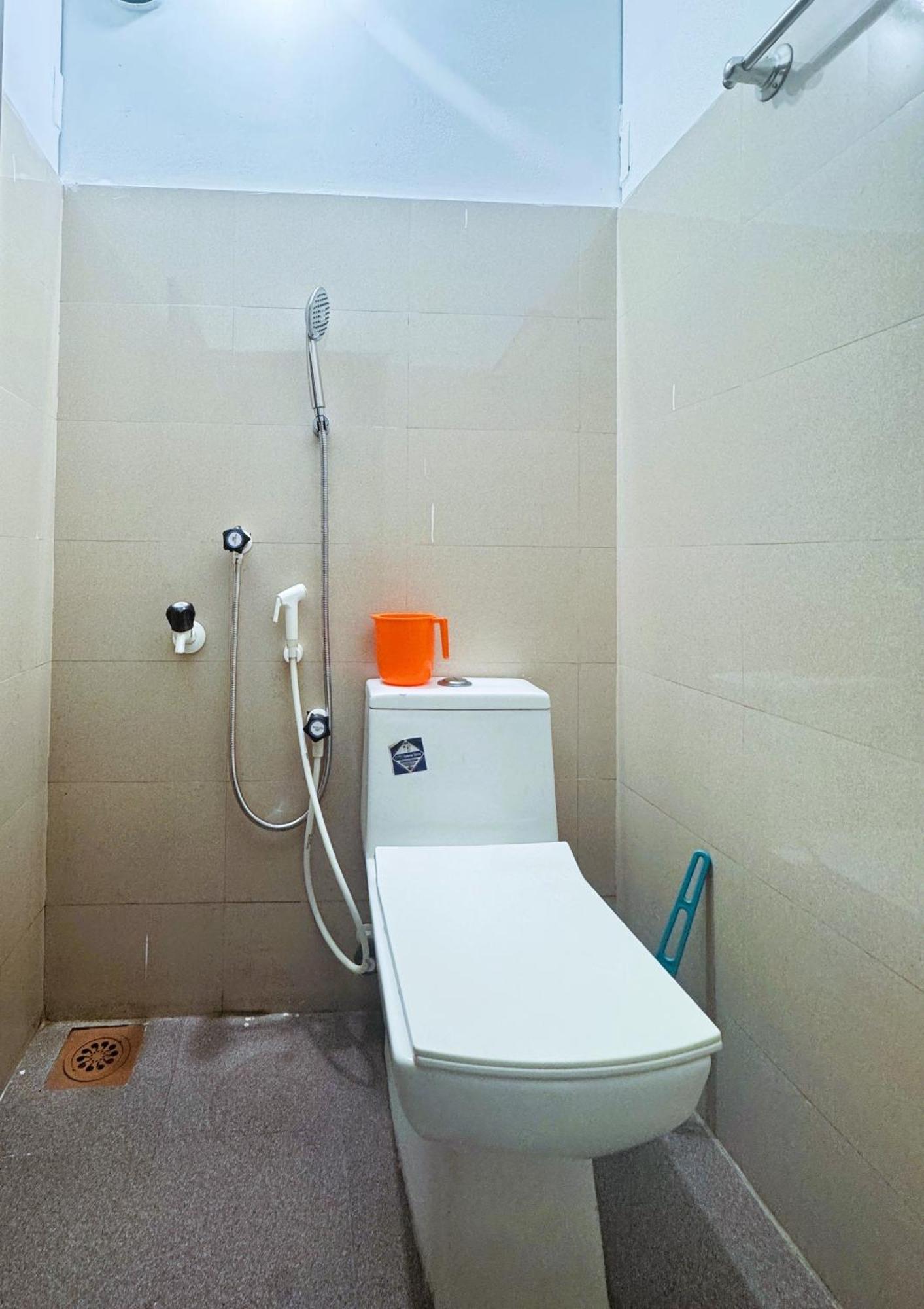 Vcs Apartments Parassinikadavu Parassinikkadavu Quarto foto